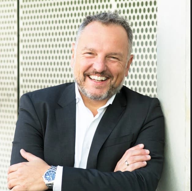 Porträt von Jörg Morio